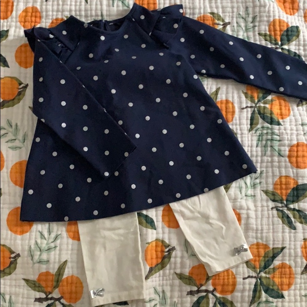 ✨5/$20✨ NWOT First Impressions outfit